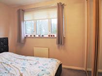 Property to rent in 47 Foresthall Crescent