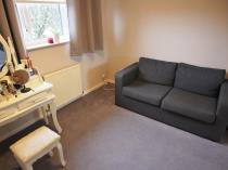 Property to rent in 47 Foresthall Crescent