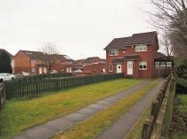 Property to rent in 47 Foresthall Crescent