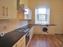 Property to rent in 36 Albert Road South Side