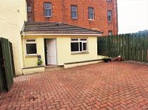 Property to rent in 70 High Street Rutherglen Glasgow