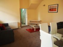 Property to rent in 70 High Street Rutherglen Glasgow