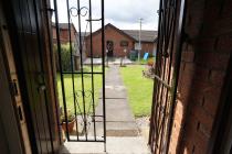 Property to rent in 23 Elderpark Grove