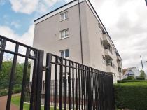 Property to rent in 10 Brockburn Terrace