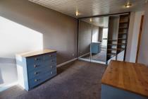 Property to rent in 76 Kennishead Avenue