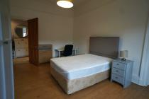 Property to rent in 119 High Street