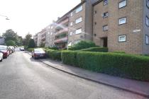 Property to rent in 32 Parkneuk Road