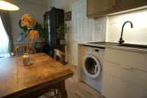 Property to rent in 15 Cochrane Street