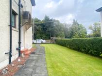 Property to rent in 450 Crookston Road