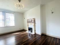 Property to rent in 450 Crookston Road