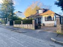 Property to rent in 27 Gilmourton Crescent