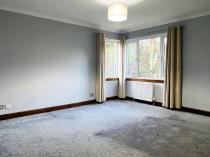 Property to rent in 27 Gilmourton Crescent
