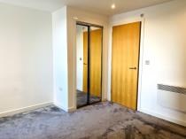 Property to rent in 72 Lancefield Quay