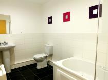 Property to rent in 72 Lancefield Quay