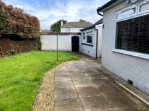 Property to rent in 3 Castlehill Drive, Glasgow