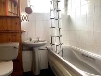 Property to rent in 16 Woodend Road Rutherglen