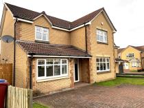 Property to rent in 15 Laurel Wynd