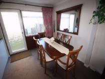 Property to rent in waverly drive