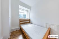 Property to rent in Menzies Road, Torry
