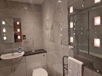 Property to rent in 33 Picardy Court