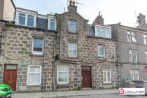 Property to rent in St Clair Street