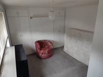 Property to rent in Moir Crescent