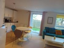Property to rent in Ocean Apartments