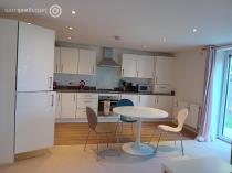 Property to rent in Ocean Apartments