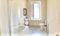 Property to rent in Chapel Street