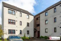 Property to rent in 712C Great Northern Road
