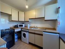 Property to rent in 8D Walker Place