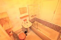 Property to rent in 122 Walker Road