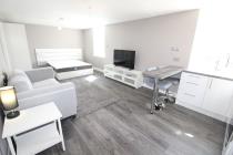 Property to rent in 38J Charlotte Street