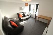 Property to rent in 209/7 Rosemount Place