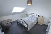 Property to rent in 209/7 Rosemount Place