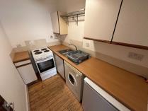 Property to rent in 2 Elm Place GFR