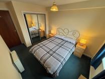 Property to rent in 11K Back Hilton