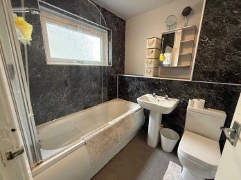 Property to rent in Fraser Avenue, Fife