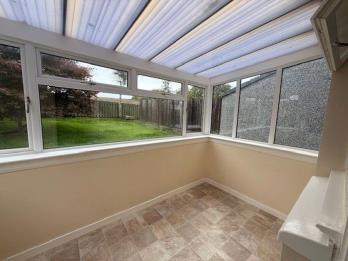 Property to rent in Windsor Gardens, Fife