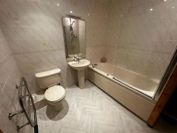 Property to rent in Links Road, Fife