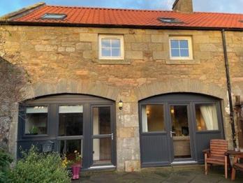 Property to rent in Dron Court, Nr Dairsie, St Andrews