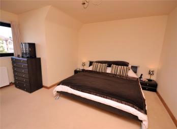 Property to rent in Rae Circle, Inverurie, AB51