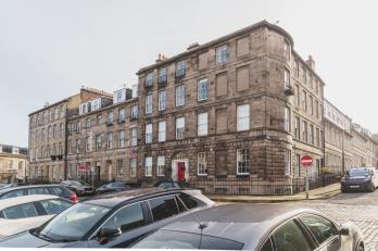 Property to rent in Broughton Place, Edinburgh, EH1