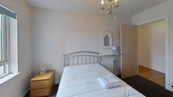 Property to rent in Colonsay Close, Edinburgh, EH5