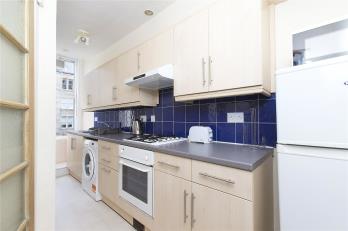 Property to rent in Marchmont Crescent, Edinburgh, EH9