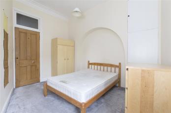 Property to rent in Marchmont Crescent, Edinburgh, EH9