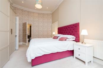 Property to rent in Broughton Place, Edinburgh, EH1