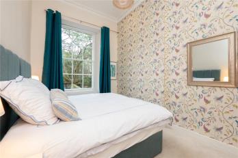 Property to rent in Broughton Place, Edinburgh, EH1