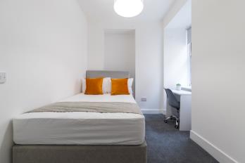 Property to rent in East Fountainbridge, Edinburgh, EH3