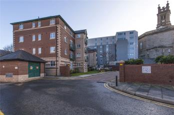 Property to rent in Silvermills, Edinburgh, EH3